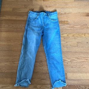 Liverpool size 8/29 “the Skinny Crop” raw detail hem—super cute style